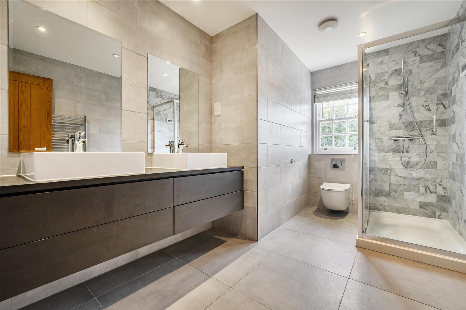 Weston Lane, Bath, BA1